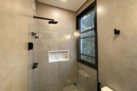 Casa de condomínio à venda com 1205m², 5 quartos e 4 vagas Casa de condomínio à venda com 1205m², 5 quartos e 4 vagasBanheiro
