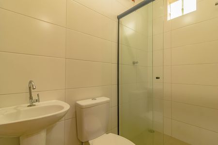 Casa para alugar com 60m², 2 quartos e 1 vaga