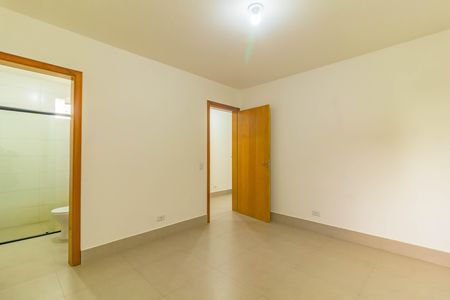 Casa para alugar com 60m², 2 quartos e 1 vaga