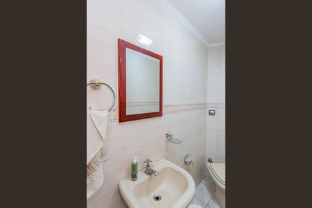 Casa à venda com 184m², 3 quartos e 3 vagas Casa à venda com 184m², 3 quartos e 3 vagasLavabo