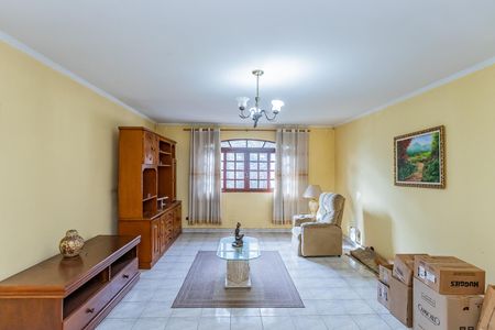 Casa à venda com 184m², 3 quartos e 3 vagas Casa à venda com 184m², 3 quartos e 3 vagasSala
