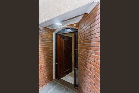 Casa à venda com 184m², 3 quartos e 3 vagas Casa à venda com 184m², 3 quartos e 3 vagasEntrada