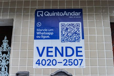 Casa à venda com 184m², 3 quartos e 3 vagas Casa à venda com 184m², 3 quartos e 3 vagasPlaca