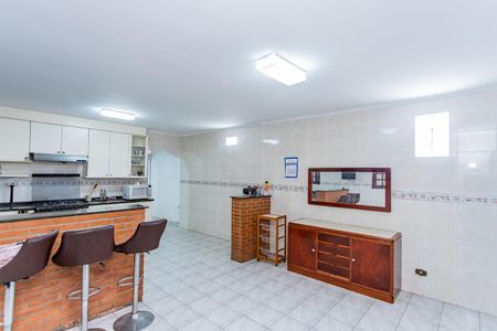Casa à venda com 184m², 3 quartos e 3 vagas Casa à venda com 184m², 3 quartos e 3 vagasCopa e cozinha