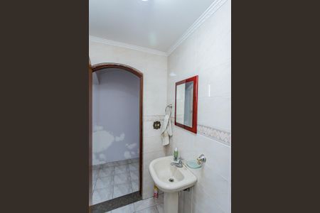 Casa à venda com 184m², 3 quartos e 3 vagas Casa à venda com 184m², 3 quartos e 3 vagasLavabo