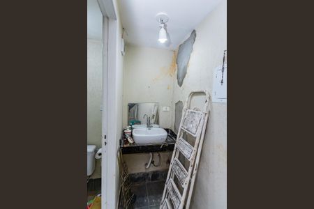 Casa à venda com 184m², 3 quartos e 3 vagas Casa à venda com 184m², 3 quartos e 3 vagasLavabo garagem