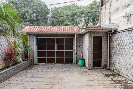 Casa à venda com 184m², 3 quartos e 3 vagas Casa à venda com 184m², 3 quartos e 3 vagasGaragem