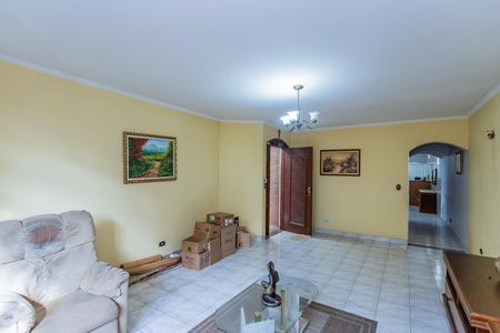 Casa à venda com 184m², 3 quartos e 3 vagas Casa à venda com 184m², 3 quartos e 3 vagasSala