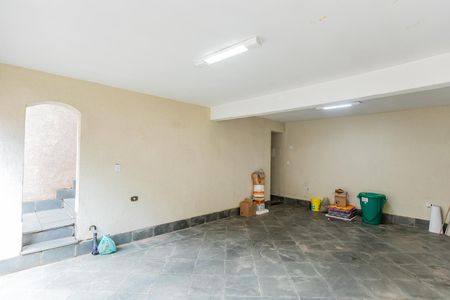 Casa à venda com 184m², 3 quartos e 3 vagas Casa à venda com 184m², 3 quartos e 3 vagasGaragem