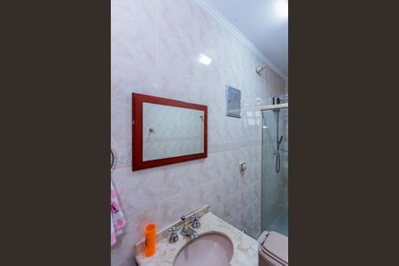 Casa à venda com 184m², 3 quartos e 3 vagas Casa à venda com 184m², 3 quartos e 3 vagasBanheiro