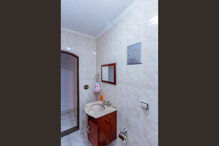 Casa à venda com 184m², 3 quartos e 3 vagas Casa à venda com 184m², 3 quartos e 3 vagasBanheiro