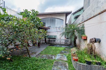 Casa à venda com 184m², 3 quartos e 3 vagas Casa à venda com 184m², 3 quartos e 3 vagasJardim e quintal