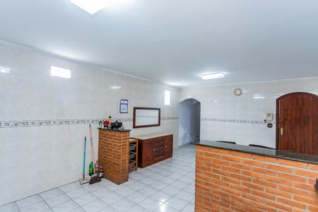 Casa à venda com 184m², 3 quartos e 3 vagas Casa à venda com 184m², 3 quartos e 3 vagasCopa e cozinha