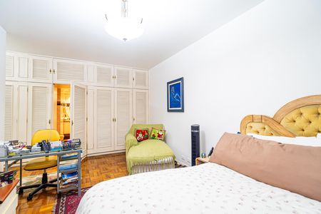 Apartamento à venda com 277m², 3 quartos e 2 vagas Apartamento à venda com 277m², 3 quartos e 2 vagasSuíte 1