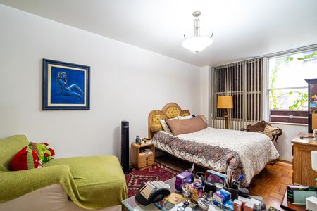 Apartamento à venda com 277m², 3 quartos e 2 vagas Apartamento à venda com 277m², 3 quartos e 2 vagasSuíte 1