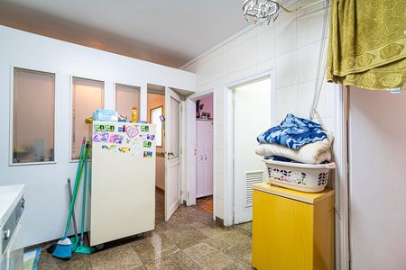 Apartamento à venda com 277m², 3 quartos e 2 vagas Apartamento à venda com 277m², 3 quartos e 2 vagasÁrea de Serviço