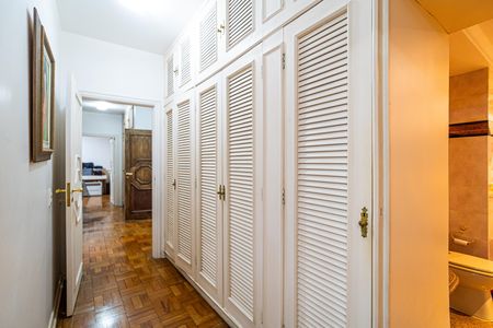 Apartamento à venda com 277m², 3 quartos e 2 vagas Apartamento à venda com 277m², 3 quartos e 2 vagasSuíte 1