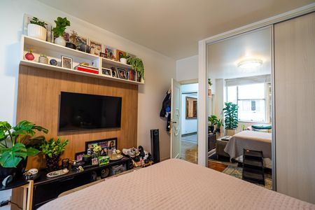 Apartamento à venda com 277m², 3 quartos e 2 vagas Apartamento à venda com 277m², 3 quartos e 2 vagasSuíte 2