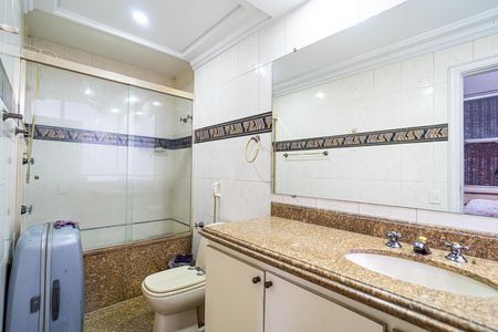 Apartamento à venda com 277m², 3 quartos e 2 vagas Apartamento à venda com 277m², 3 quartos e 2 vagasBanheiro da Suíte 3