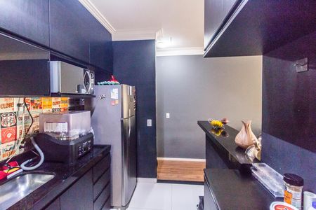 Cozinha de apartamento à venda com 3 quartos, 68m² em Jardim Tupanci, Barueri