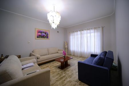 Sala de casa à venda com 3 quartos, 331m² em Vila Talarico, São Paulo