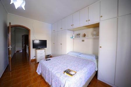 Casa à venda com 331m², 3 quartos e 5 vagasQuarto 1