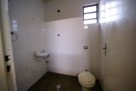 Casa à venda com 331m², 3 quartos e 5 vagasBanheiro