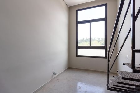 Sala de kitnet/studio para alugar com 1 quarto, 34m² em Vila Galvão, Guarulhos