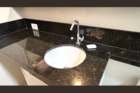 Studio para alugar com 34m², 1 quarto e sem vagaBanheiro