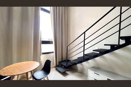 Sala de kitnet/studio para alugar com 1 quarto, 34m² em Vila Galvão, Guarulhos