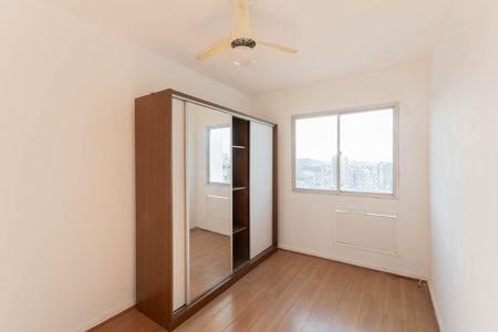 Quarto 1 de apartamento para alugar com 2 quartos, 72m² em Praça da Bandeira, Rio de Janeiro
