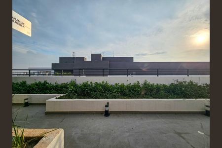 Apartamento à venda com 46m², 2 quartos e sem vagaÁrea comum