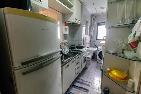 Apartamento para alugar com 72m², 3 quartos e 1 vaga Apartamento para alugar com 72m², 3 quartos e 1 vagaCozinha - Armários