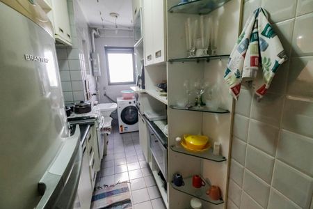 Apartamento para alugar com 72m², 3 quartos e 1 vaga Apartamento para alugar com 72m², 3 quartos e 1 vagaCozinha - Armários
