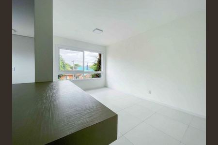 Sala de apartamento para alugar com 2 quartos, 79m² em Santa Maria Goretti, Porto Alegre