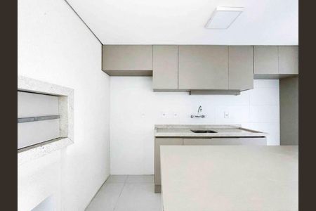 Cozinha de apartamento para alugar com 2 quartos, 79m² em Santa Maria Goretti, Porto Alegre
