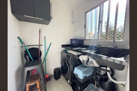 Apartamento à venda com 55m², 2 quartos e 1 vaga Apartamento à venda com 55m², 2 quartos e 1 vagaÁrea de serviço