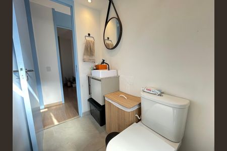 Apartamento à venda com 55m², 2 quartos e 1 vaga Apartamento à venda com 55m², 2 quartos e 1 vagaBanheiro