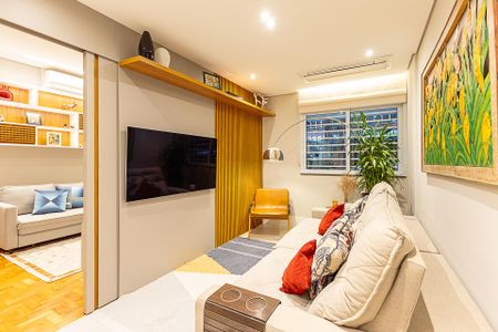 Apartamento à venda com 124m², 2 quartos e 1 vaga Apartamento à venda com 124m², 2 quartos e 1 vagaSala