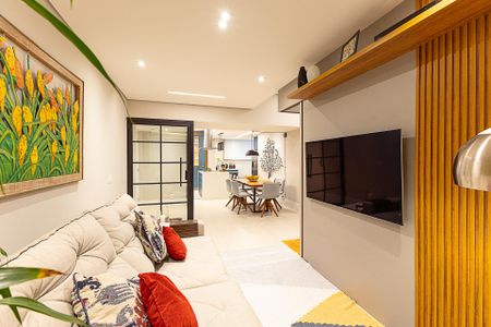 Apartamento à venda com 124m², 2 quartos e 1 vaga Apartamento à venda com 124m², 2 quartos e 1 vagaSala