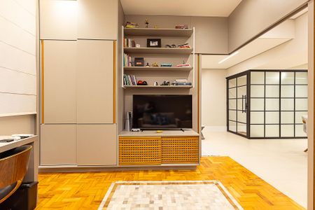 Apartamento à venda com 124m², 2 quartos e 1 vaga Apartamento à venda com 124m², 2 quartos e 1 vagaSala/Quarto