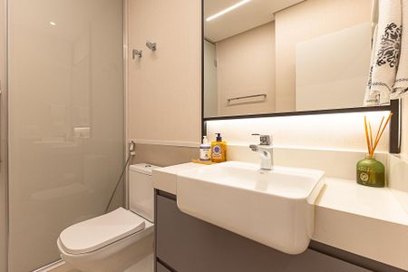 Apartamento à venda com 124m², 2 quartos e 1 vaga Apartamento à venda com 124m², 2 quartos e 1 vagaBanheiro Social