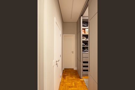 Apartamento à venda com 124m², 2 quartos e 1 vaga Apartamento à venda com 124m², 2 quartos e 1 vagaSuíte