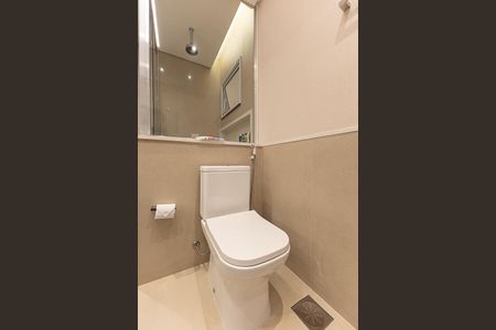 Apartamento à venda com 124m², 2 quartos e 1 vaga Apartamento à venda com 124m², 2 quartos e 1 vagaBanheiro da Suíte