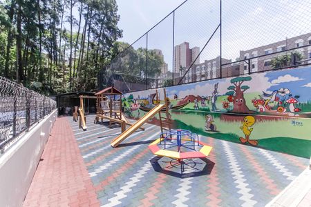 Apartamento à venda com 53m², 2 quartos e 2 vagas Apartamento à venda com 53m², 2 quartos e 2 vagasÁrea comum - Playground