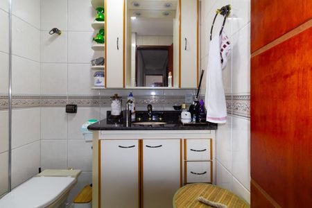 Apartamento à venda com 53m², 2 quartos e 2 vagas Apartamento à venda com 53m², 2 quartos e 2 vagasBanheiro