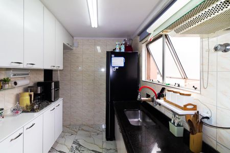 Apartamento à venda com 53m², 2 quartos e 2 vagas Apartamento à venda com 53m², 2 quartos e 2 vagasCozinha