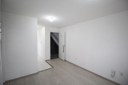 Sala de apartamento para alugar com 2 quartos, 42m² em Sarandi, Porto Alegre