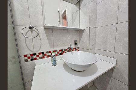 Apartamento à venda com 83m², 2 quartos e sem vaga
