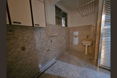 Apartamento à venda com 83m², 2 quartos e sem vaga